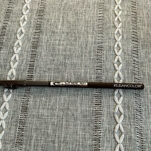Kleancolor Liner 101 eye pencil